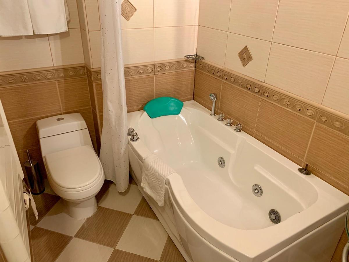 California Hotel ソフィア エクステリア 写真