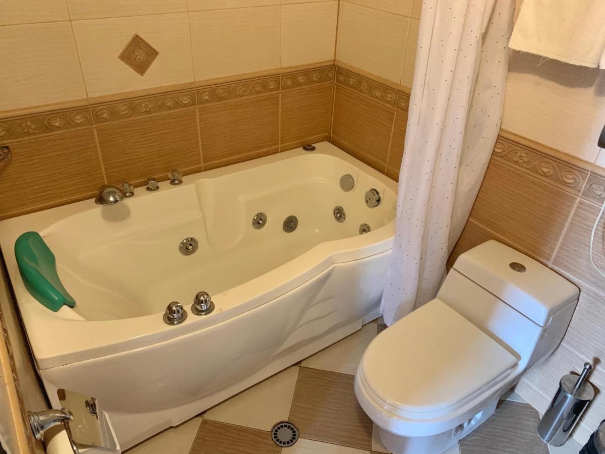 California Hotel ソフィア エクステリア 写真