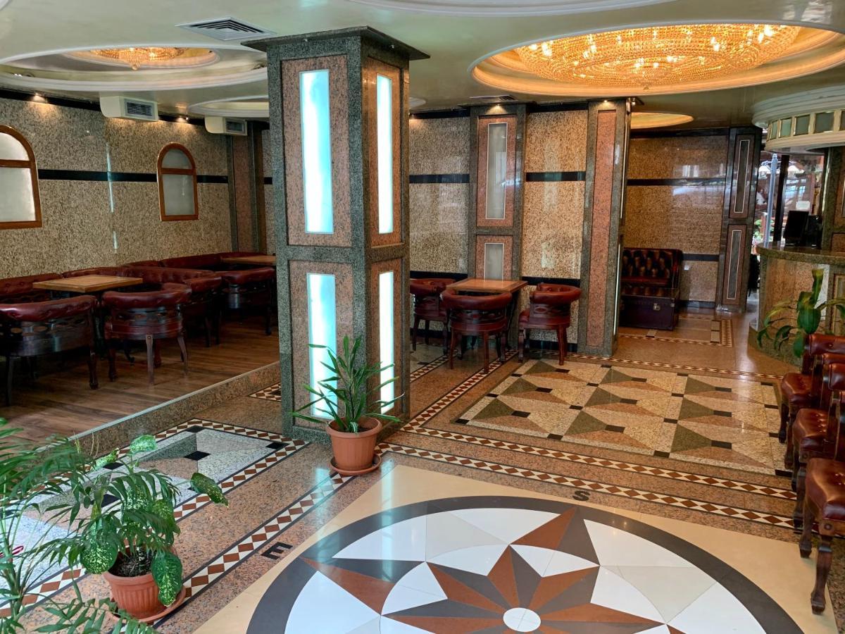 California Hotel ソフィア エクステリア 写真